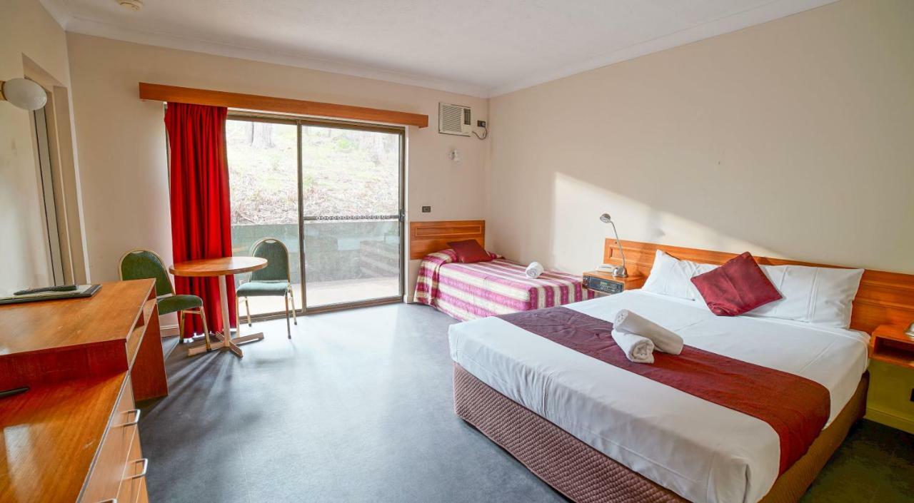 Country 2 Coast Motor Inn Coffs Harbour Luaran gambar
